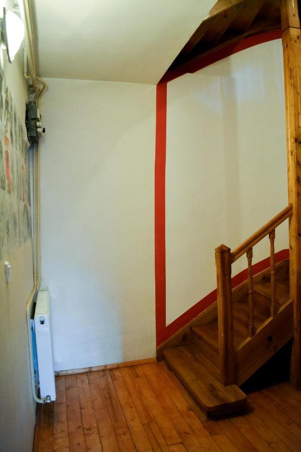 Grandpa's hidden crib, 6 bedroom, pet friendly Sinaia Eksteriør billede